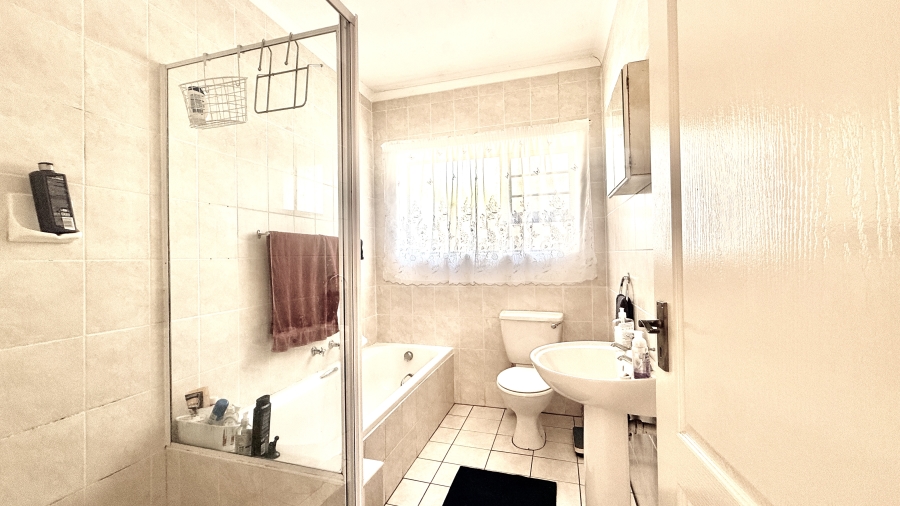 3 Bedroom Property for Sale in Westering Eastern Cape